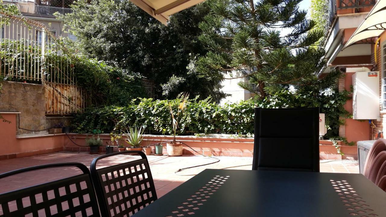 La Terrazza Hotel Rome Exterior photo